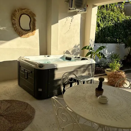 Apartmán Cosy Avec Jacuzzi Quissac (Gard)