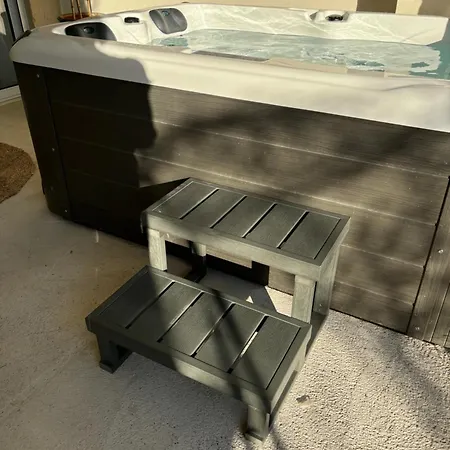 Cosy Avec Jacuzzi
