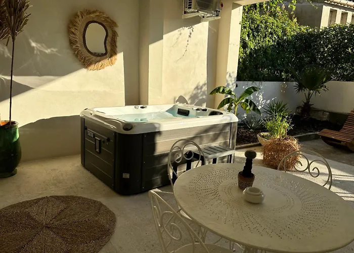 Appartement Cosy Avec Jacuzzi Quissac (Gard)